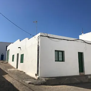 Surf Сasa de vacaciones Famara
